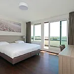 Ξενοδοχείο Fletcher - Restaurant Elzenduin 4*