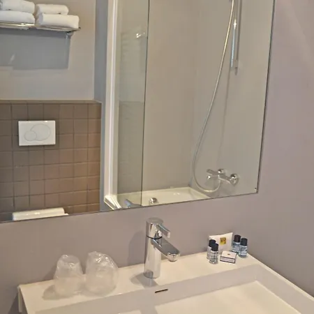 埃尊多恩弗莱彻酒店 - 餐厅 酒店 4*