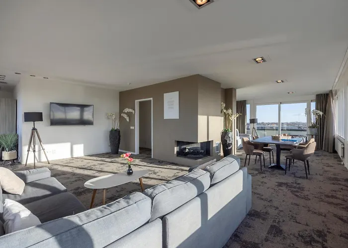 Fletcher - Restaurant Elzenduin Hotell Ter Heijde