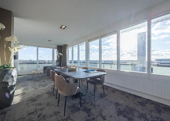 Fletcher - Restaurant Elzenduin Hotell 4*