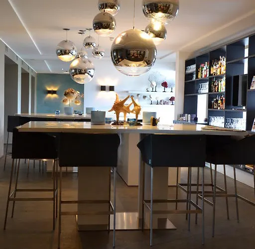 מלון Fletcher - Restaurant Elzenduin טר היידה