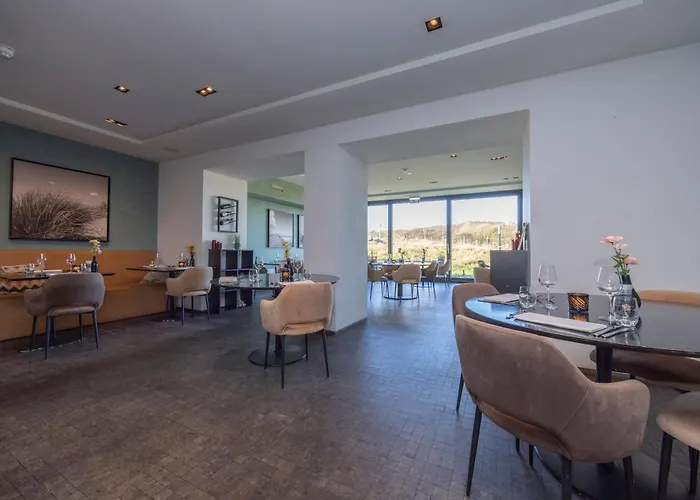 Fletcher - Restaurant Elzenduin 4* 테르 하이데